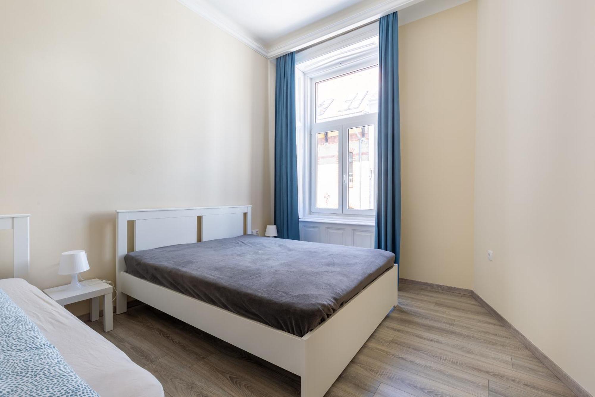 R62a Rottenbiller Apartament *